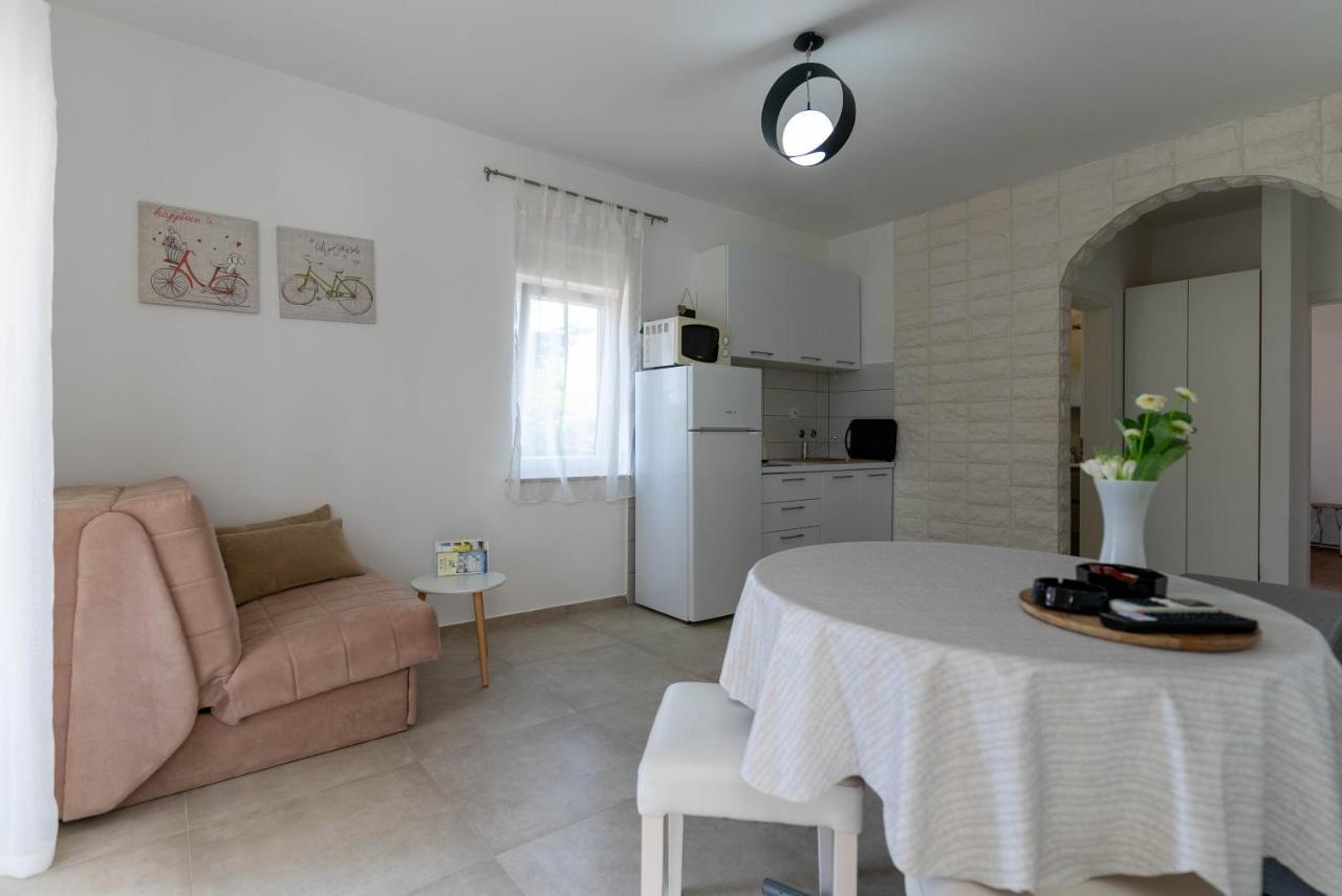 Briuni Riviera Apartment Póla Kültér fotó