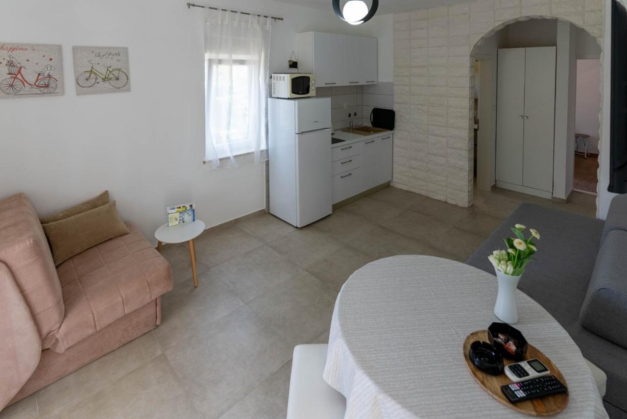 Briuni Riviera Apartment Póla Kültér fotó